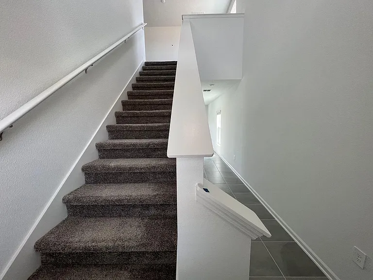 672 Daring Dr — Photo 11