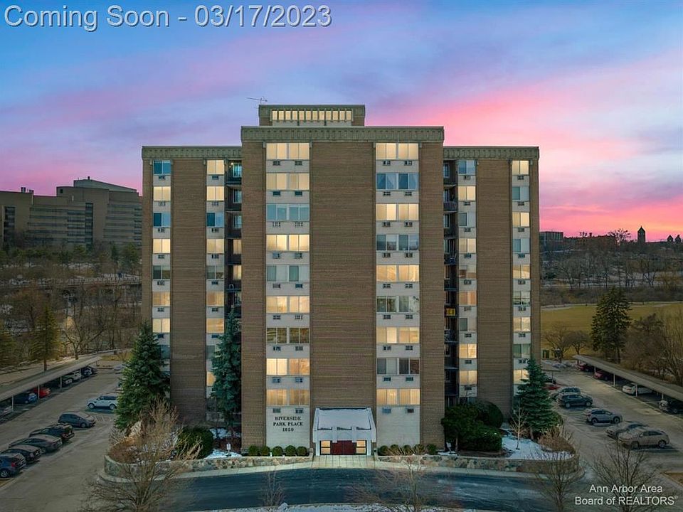 1st image of 1050 Wall St APT 4B