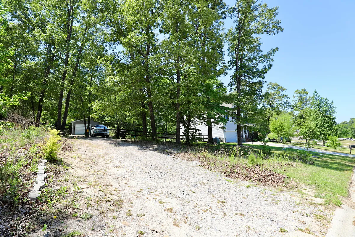 Building Photo - 71 Carina Ln