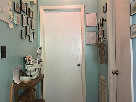 5th image of 355 Kelly Ln