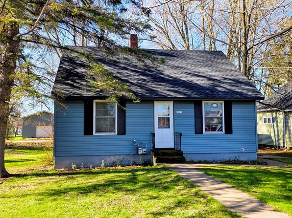 1145 Water Street, Cumberland, WI 54829