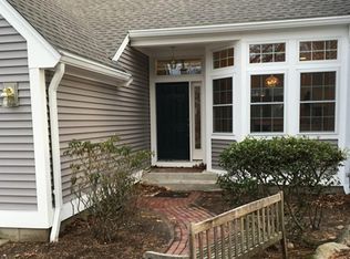 13 Hidden Bay Dr, Dartmouth, MA 02748