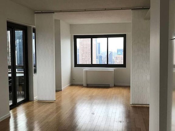 2nd image of 347 W 57th St APT 44D