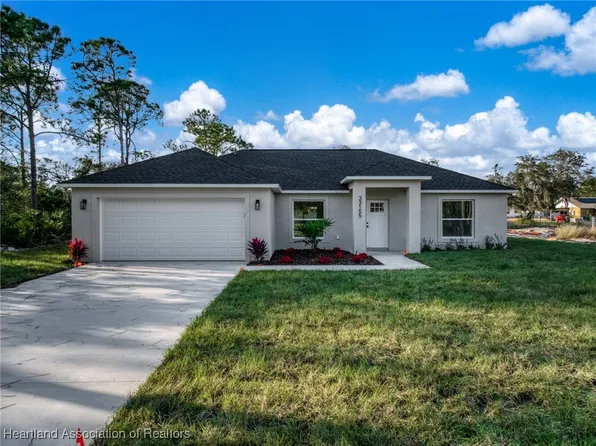 33155 Grand Prix Dr, Sebring, FL 33872