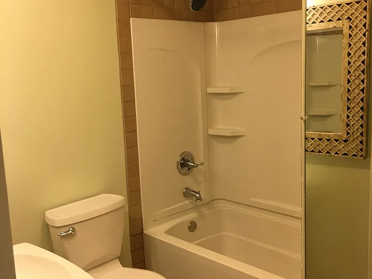 509 S Mitchell St — Photo 5