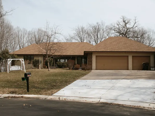 12100 29th Ave N, Plymouth, MN 55441