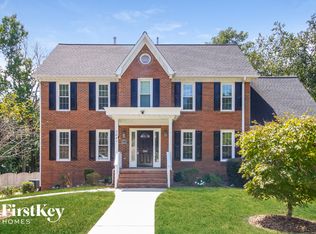 3841 Sandlewood Rd, High Point, NC 27265