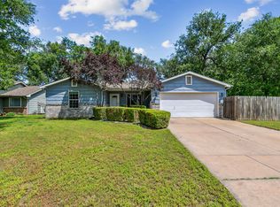 5204 W 11th St N, Wichita, KS 67212