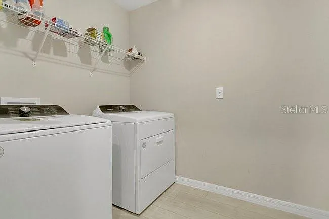 850 Sand Sea Pl — Photo 16