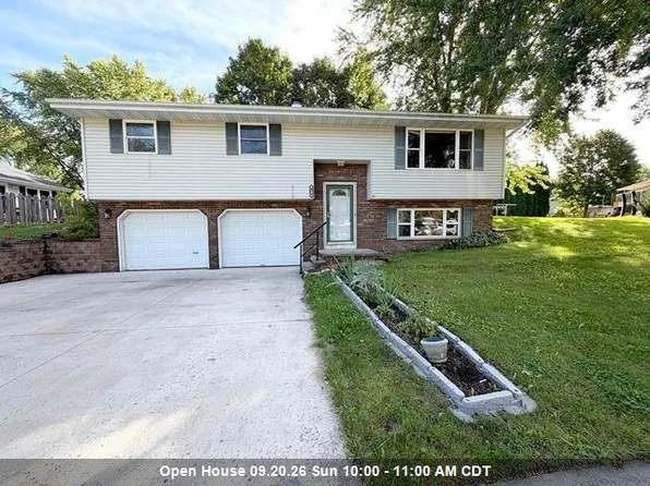 476 Hiawatha Dr, Brillion, WI 54110