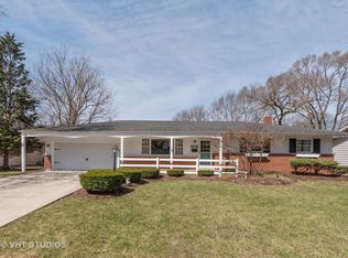 748 Carol Ave, Elgin, IL 60123