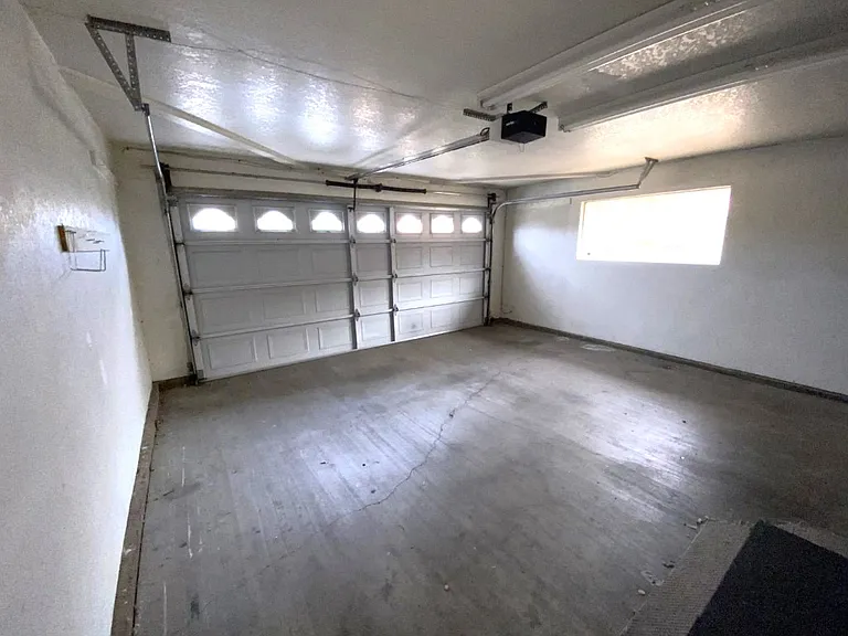 12750 Rolling Ridge Dr — Photo 19