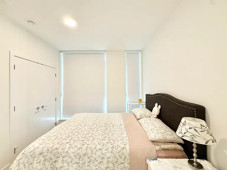 8415 Granville St #507 — Photo 6