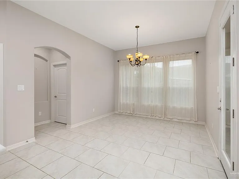 14213 Gorman Falls Rd — Photo 5