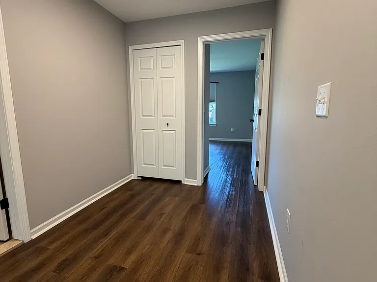 50710 Woodbury Dr — Photo 2