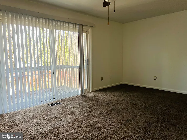 8613 Seasons Way #67B — Photo 20