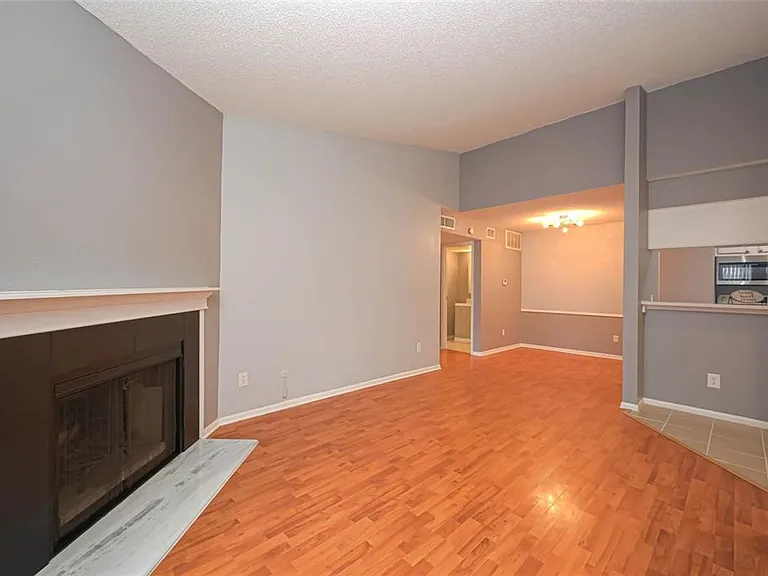 2120 El Paseo St #2108 — Photo 7