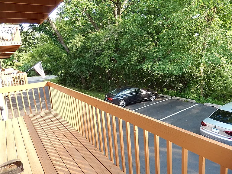 375 Woodridge Cir #F — Photo 24
