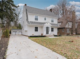 16005 Fernway Rd, Shaker Heights, OH 44120