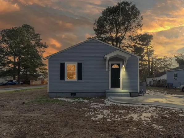 2610 Omar St, Chesapeake, VA 23324