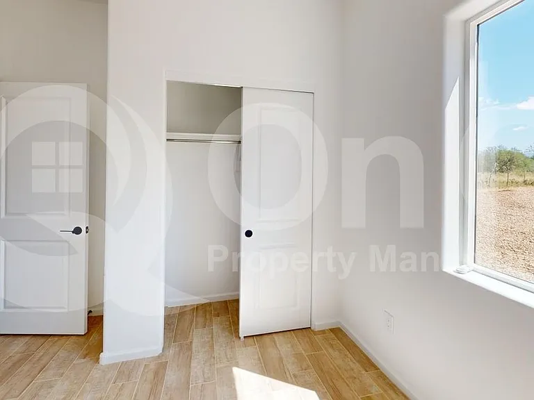 80 W James L Sullivan St #2 — Photo 9