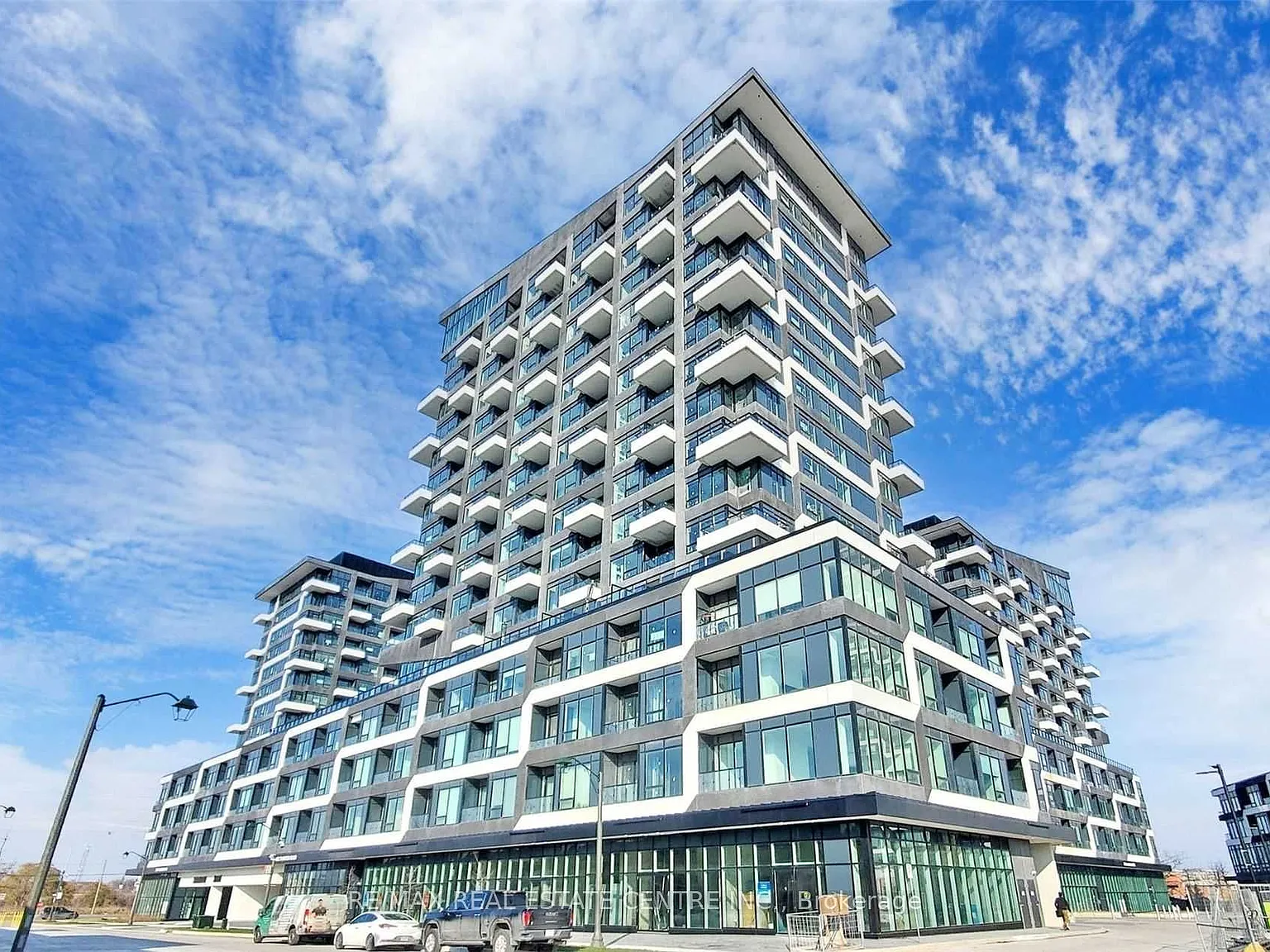 2 bed, $2,500 — Photo 1