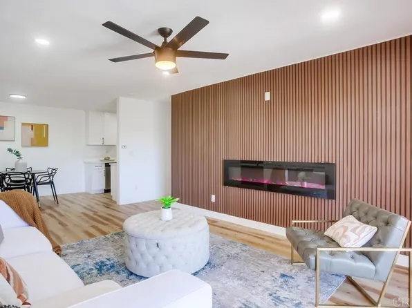 2336 Hosp Way Unit 214, Carlsbad, CA 92008