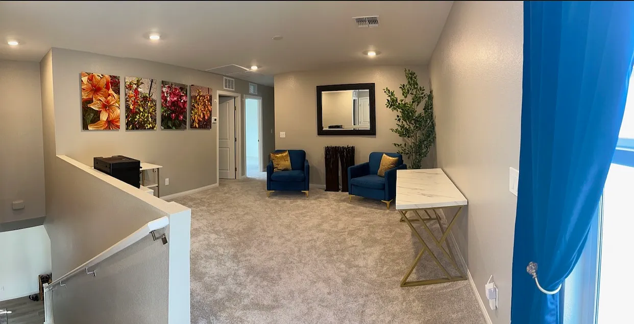 Yucca Brevi Ave, Las Vegas — Photo 4