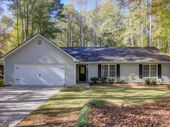 80 Vineyards Dr, Newnan, GA 30265