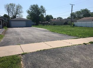 9829 Moody Ave, Oak lawn, IL