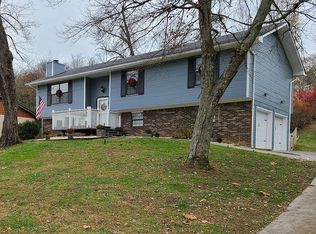 5429 Country Village Dr, Ooltewah, TN 37363