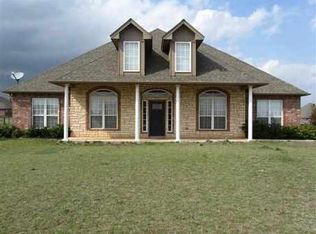 180 NE Cotton Tail Dr, Fletcher, OK 73541