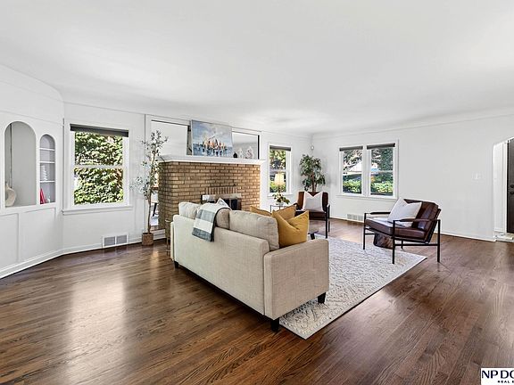 5th image of 2702 N 53rd St