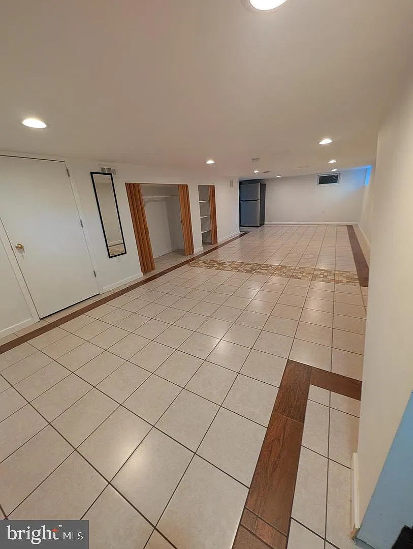 1 bed, 1.0 bath, 1800 sqft, $1,200 — Photo 4