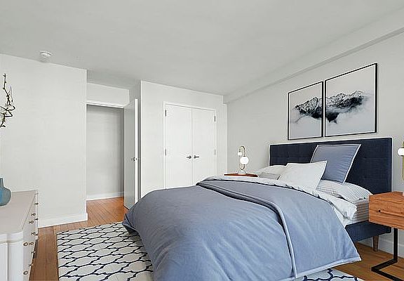 4th image of 210 W 89th St APT 4E