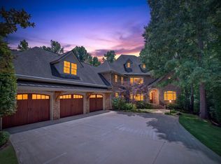 105 Treetops Ct, Greer, SC 29650