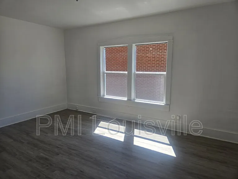 4018 Vermont Ave #1 — Photo 12