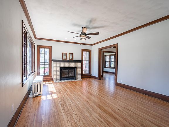 5th image of 701 Elm Ave E