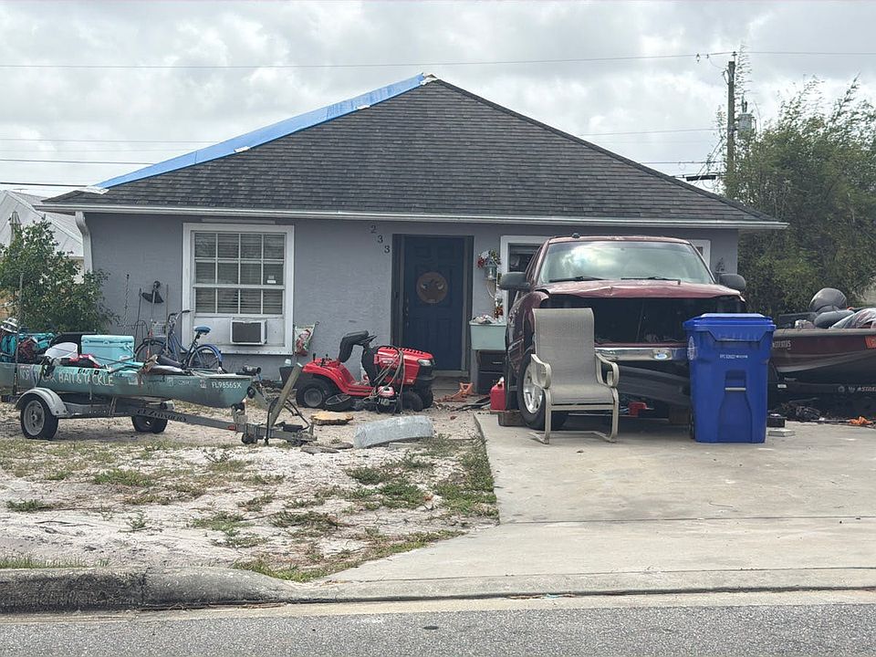1st image of 233 16th St SW