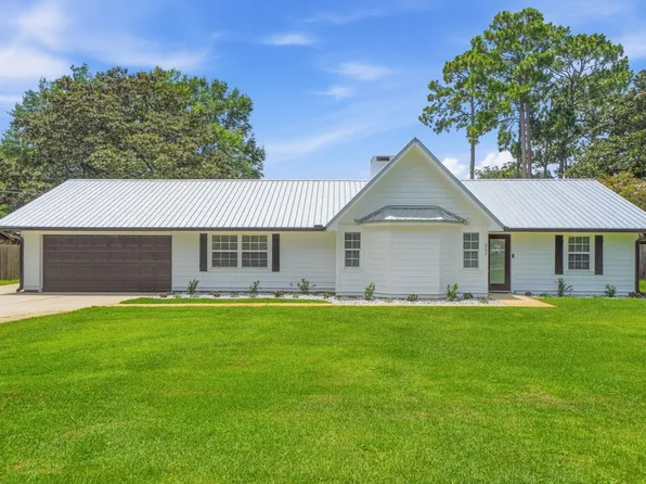 942 Rue De Palms Dr, Niceville, FL 32578
