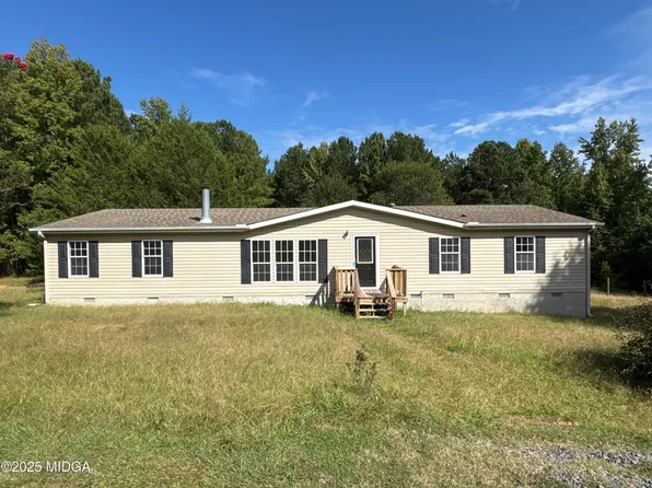 674 Stokes Store Rd, Forsyth, GA 31029