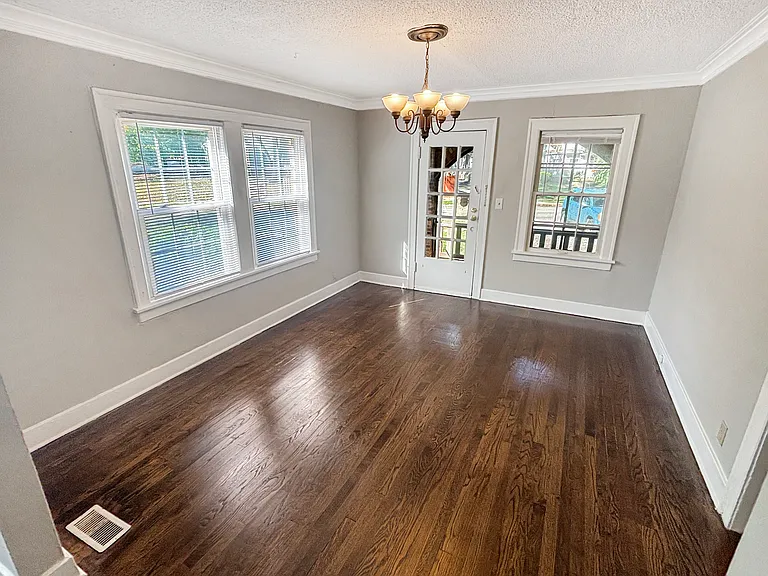 400 E Meyer Blvd #400 — Photo 7