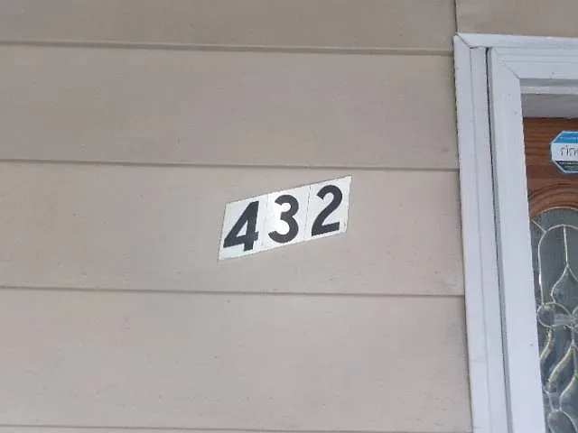432 S 1st Ave — Photo 4
