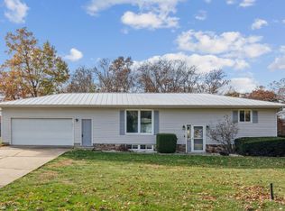 14681 Rosebud Dr, West Burlington, IA 52655