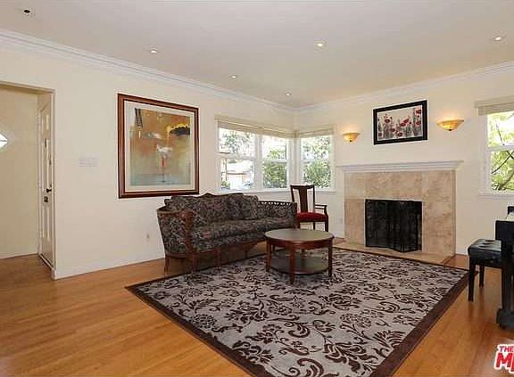 3rd image of 10738 Braddock Dr