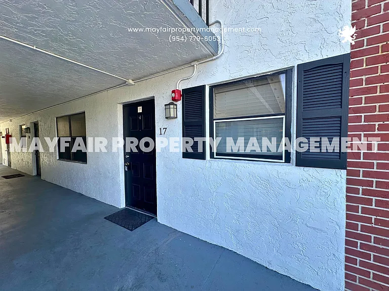 928 S Federal Hwy #17 — Photo 13