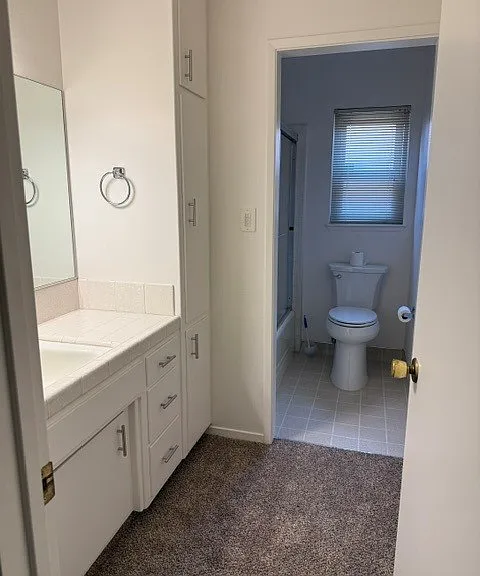 405 Leveland Ln — Photo 13