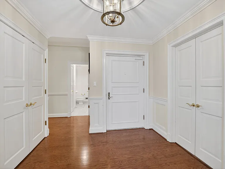 1300 Army Navy Dr #Penthouse 3 — Photo 11