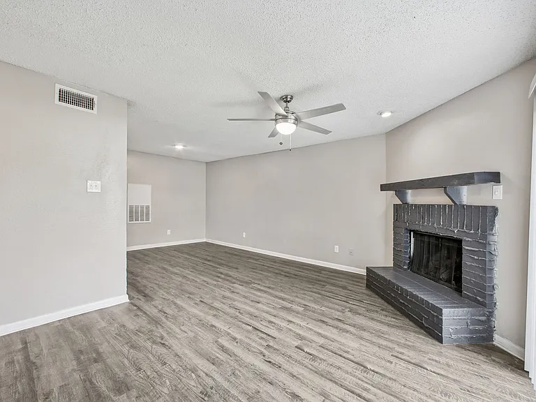 Fiona Apartment Homes — Photo 53