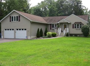 2540 Ellsworth Rd, Baldwinsville, NY 13027